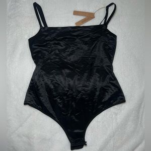 SKIMS BODYSUIT